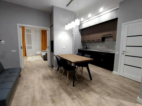 квартира за адресою Італійський бульв., 1В