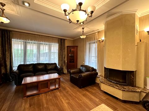 дом по адресу Молодіжна, 24