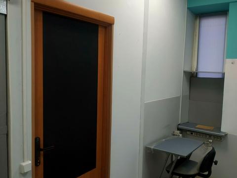 комерційна за адресою Левка Лук'яненка вул. (Маршала Тимошенка), 13-А