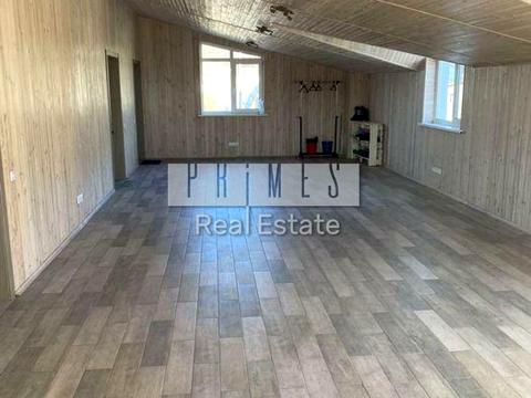 коммерческая по адресу Лауреатская ул., 8