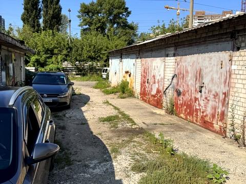 паркоместо по адресу Семьи Кульженков ул. (Дегтяренко Петра), 13 Б