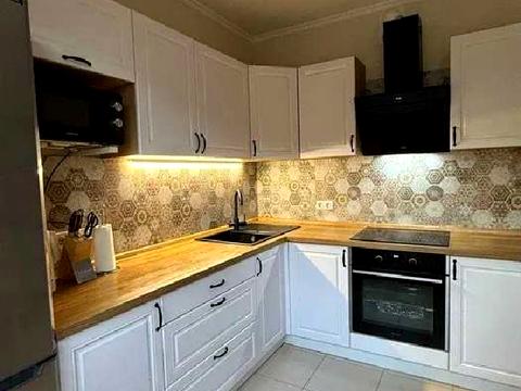 квартира по адресу Кондратюка Юрия ул., 5