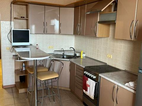 квартира за адресою Академіка Корольова вул., 24