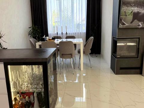 будинок за адресою с. Зазим'я, Київська вул.