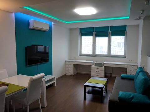 квартира по адресу Миколы Бажана просп., 8 Б