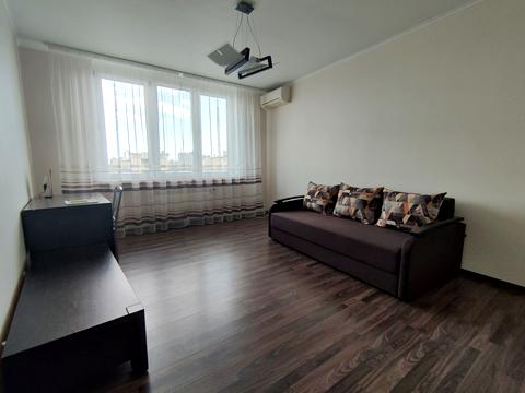 квартира за адресою Олени Пчілки вул., 2