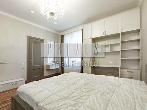 будинок за адресою Козача вул., 1