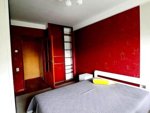 квартира за адресою Ореста Левицького вул. (Академіка Курчатова), 3