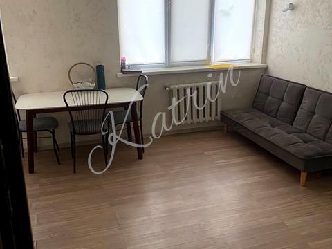 квартира за адресою Сергія Подолинського вул. (Благоєва), 31-А