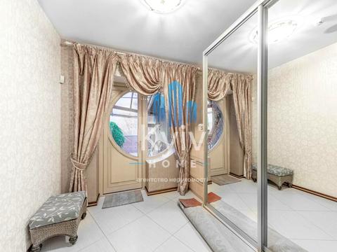 будинок за адресою Абрикосова вул.