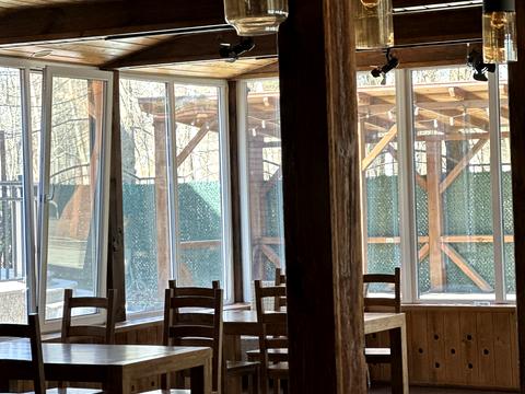 комерційна за адресою Шевченка вул., 61 з