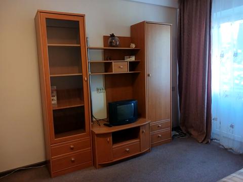 кімната за адресою Русанівська набережна вул., 12