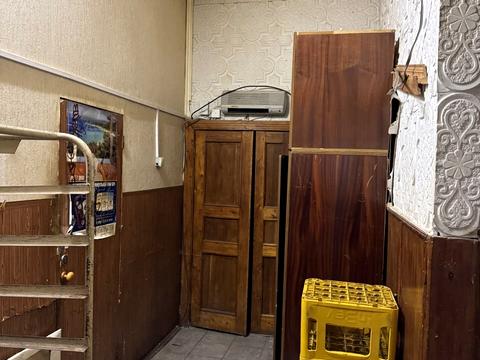 комерційна за адресою Святославська вул., 15
