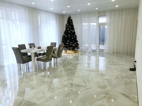 дом по адресу Броварський