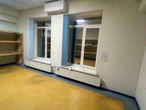 коммерческая по адресу Днепровская набережная ул., 13
