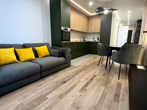 квартира за адресою Дніпровська набережна вул., 15-К