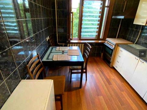 квартира за адресою Грушевського вул., 12