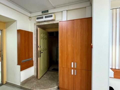 комерційна за адресою Базарна вул., 89