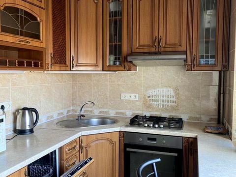 квартира за адресою Тракторобудівників просп., 77