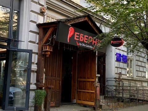 коммерческая по адресу Леся Курбаса ул., 2