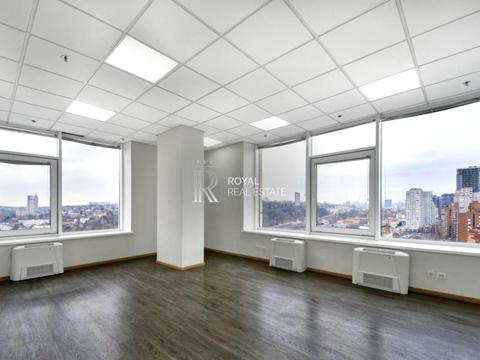 комерційна за адресою Антоновича вул. (Горького), 172