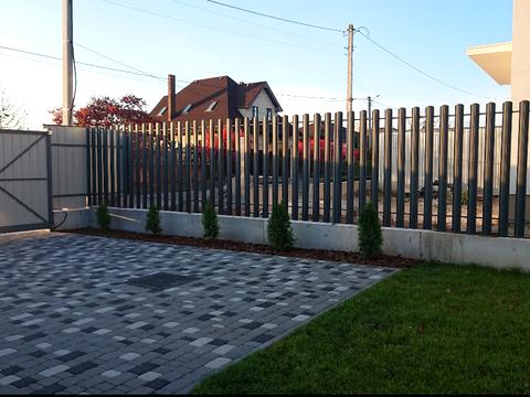 будинок за адресою Межова