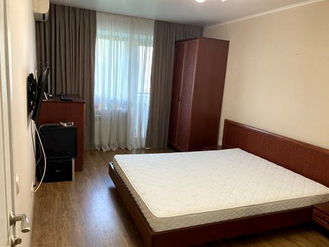 квартира за адресою Привокзальна вул., 8/1