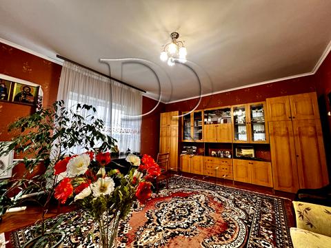 дом по адресу Молодіжна вулиця