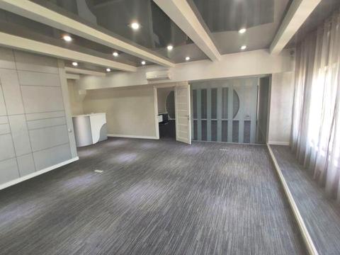 комерційна за адресою Ярославська вул., 56