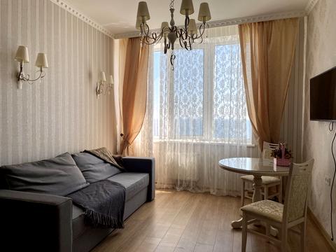 квартира за адресою Літературна вул., 12а