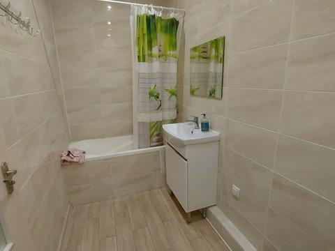 квартира за адресою Одеса, Перлинна вул., 5Б