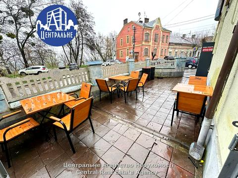 комерційна за адресою Чернівці, Марка Вовчка вул., 2