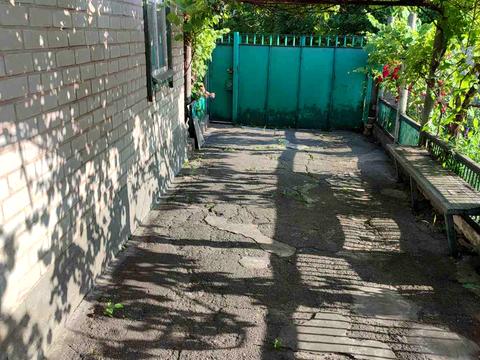 дом по адресу пгт. Яворницкое (Илларионово), Юності