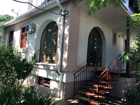 будинок за адресою 411-ї Батареї вул., 6