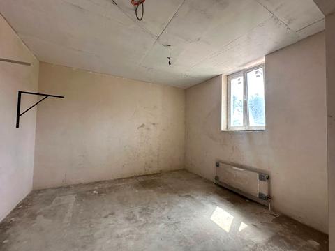 комерційна за адресою Жоботинского, 54/2