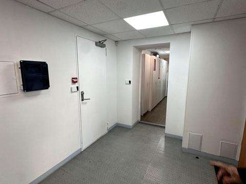 комерційна за адресою Тараса Шевченка бульв., 6