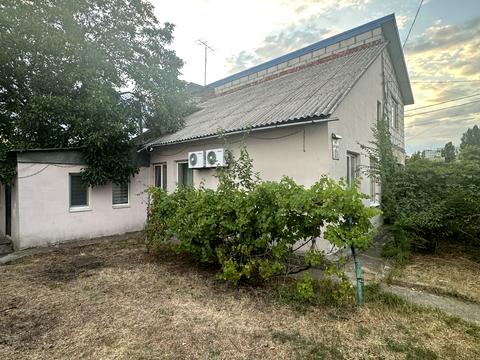 будинок за адресою Романтична вул. (Адмірала Макарова), 11