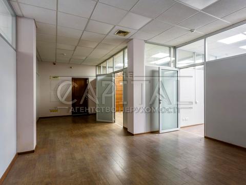 комерційна за адресою Музейний, 7