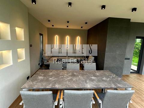 будинок за адресою Дружби вул.