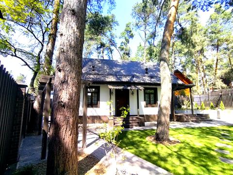 будинок за адресою Анатолія Солов'яненка вул.