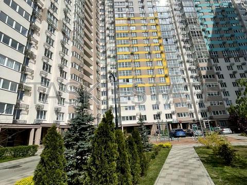 квартира за адресою Академіка Заболотного вул., 15