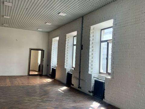 комерційна за адресою Архітектора Олега Петрова вул. (Чернишевського), 24