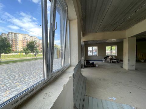 комерційна за адресою Боголюбова вул., 27а