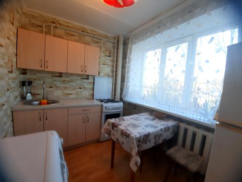 квартира за адресою Високовольтна вул., 10