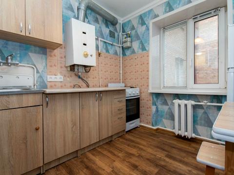 квартира за адресою Костянтинівська вул., 63/12