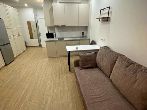 квартира за адресою Любомира Гузара просп. (Космонавта Комарова), 9б