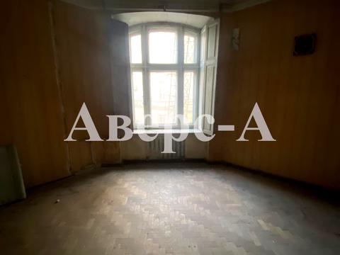квартира за адресою Торгова вул., 3