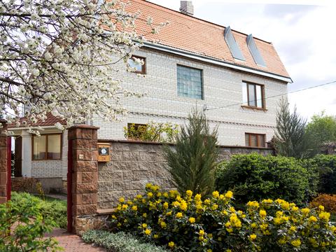 будинок за адресою Героїв Дніпра вул.