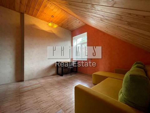 будинок за адресою Набережна вул.