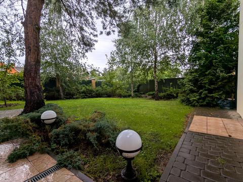 коммерческая по адресу Максима Рыльского ул., 19